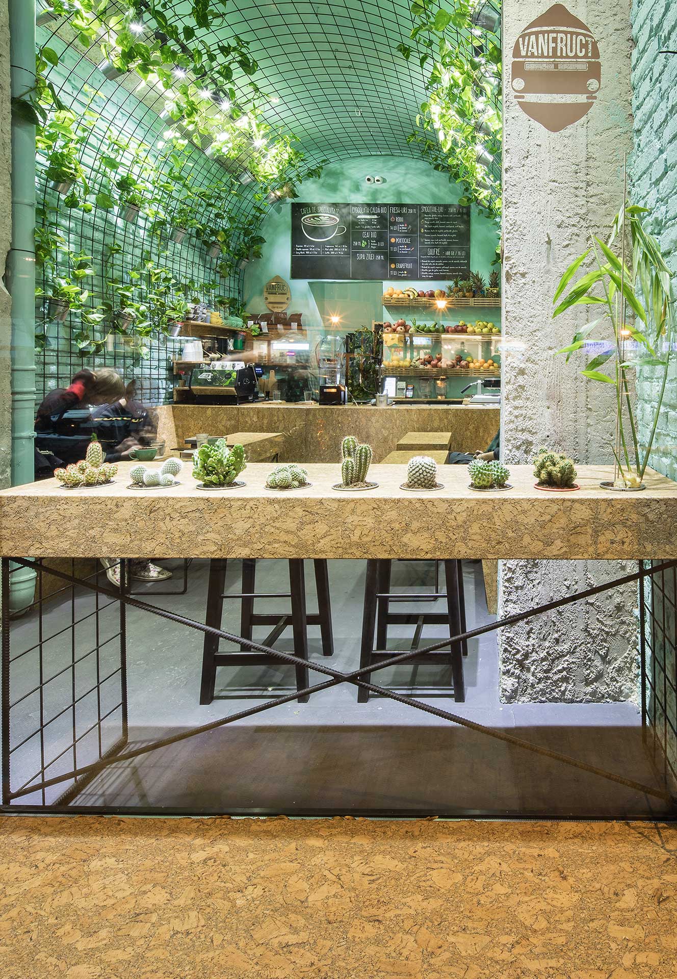 VanFruct Coffee Shop