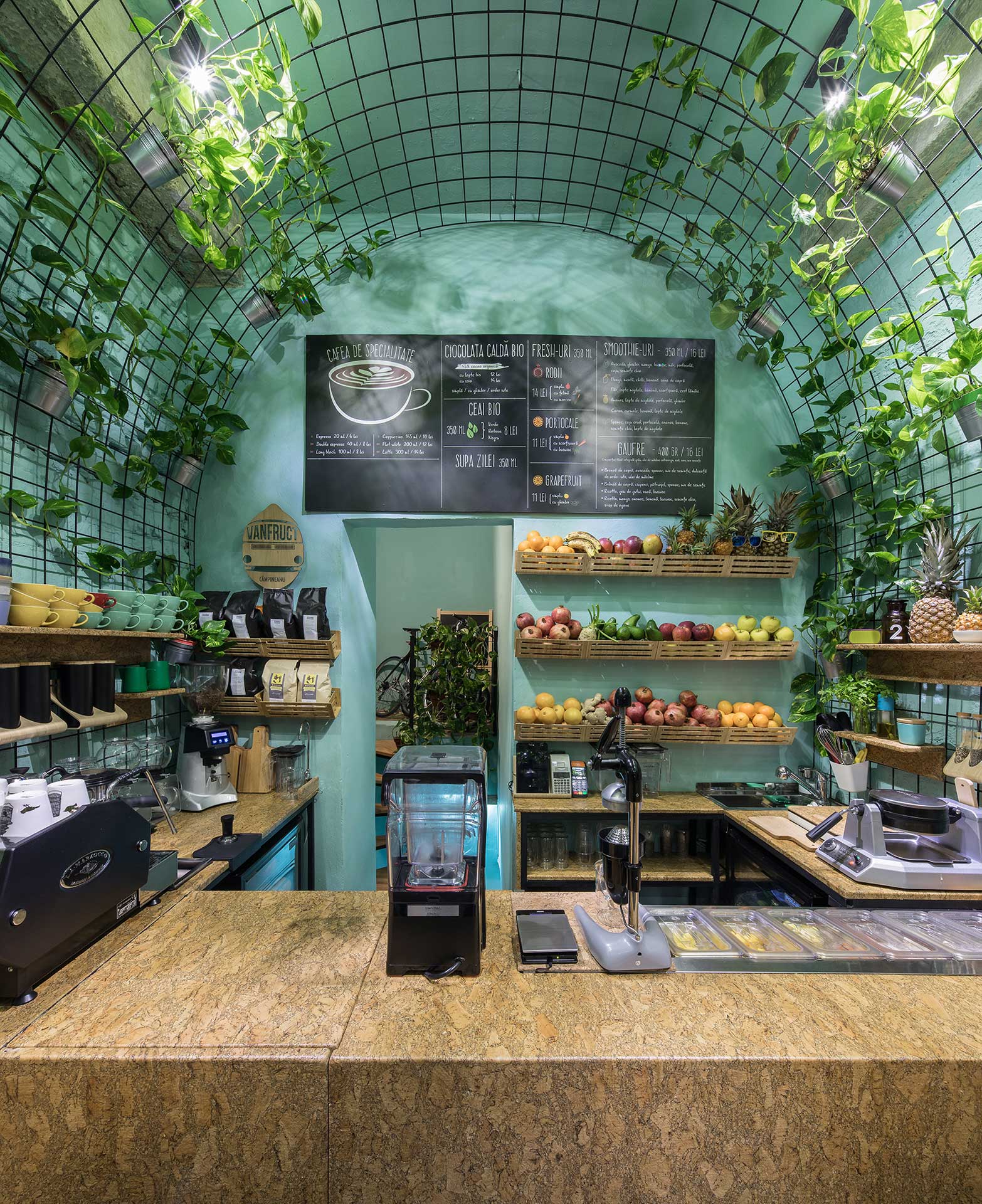 VanFruct Coffee Shop